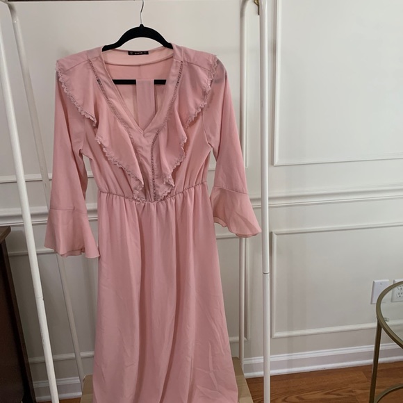 Pink ruffle long sleeve midi dress - Picture 1 of 3